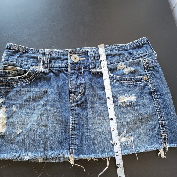 Aeropostale Denim Y2K Mini Jean Skirt, Women’s Sz 3/4 Skirt, Distressed, EUC - Picture 6 of 6